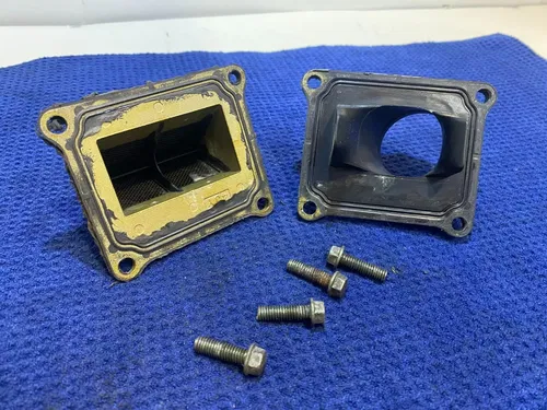 96-04 1998 YZ125 YZ 125 OEM Insulator Carb Holder Boot Reeds ASSEMBLY OEM YZ125