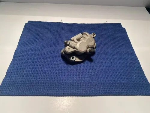 2002 YZ250f Front Brake Caliper NISSIN Pads Piston YAMAHA YZ250F OEM 00-02