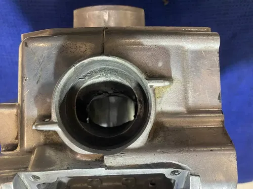 1999 SUZUKI RM250 RM 250 OEM ENGINE MOTOR CYLINDER BORE JUG HEAD TOP END RM 250