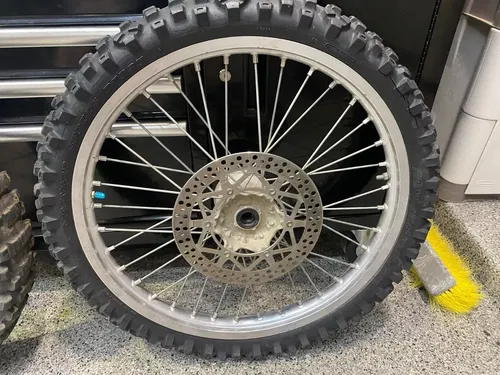 2001 YAMAHA YZ125 YZ250 OEM YZ FRONT & REAR TIRE HUB WHEEL ASSEMBLY YAMAHA #01