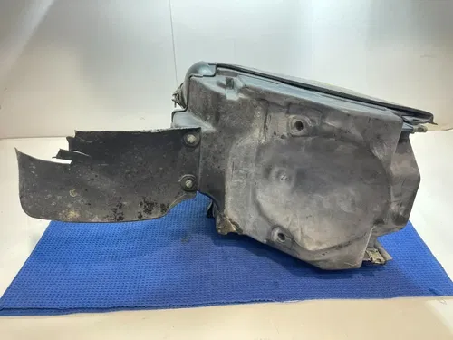 1996 - 2000 Suzuki RM125 RM 125 OEM Airbox Air Cleaner Filter Box 13700-36E01 #2