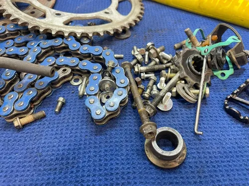 1996 RMX 250 OEM SUZUKI MISC FRAME & MOTOR HARDWEAR BOLTS SUZUKI OEM HARDWEAR