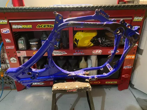 2004 YZ450F Frame OEM Main Frame Chassis Blue Yamaha YZ450F YAMAHA