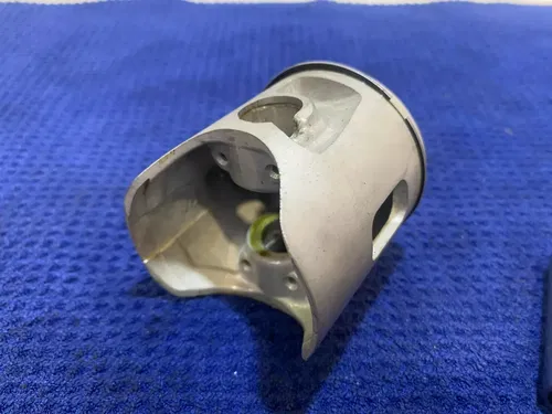 2001 YZ 125 YAMAHA PISTON PIN AND BEARING ASSEMBLY YZ 125 YAMAHA PISTON KIT