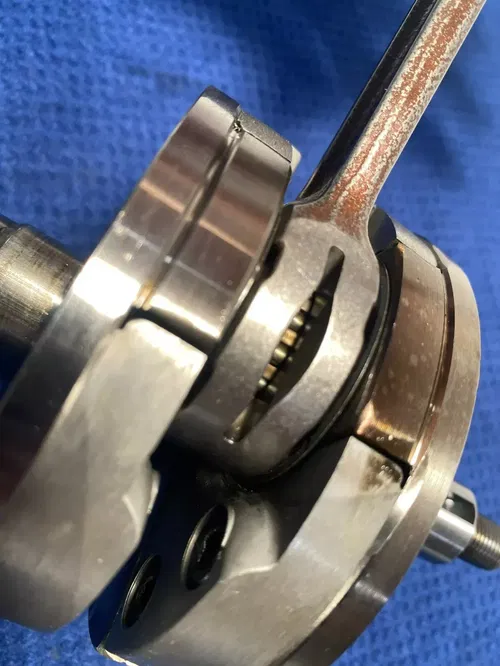 2002 KAWASAKI KX125 KX 125 ENGINE MOTOR CRANKSHAFT CRANK SHAFT KX 125 KAWASAKI