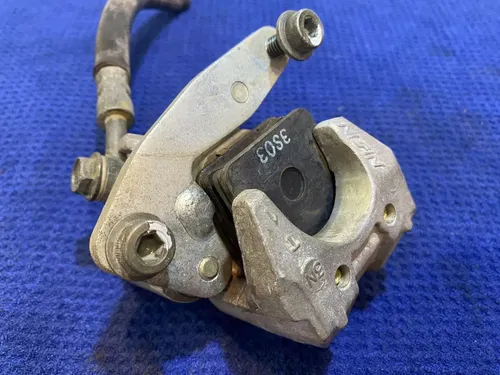 NIFFIN REAR BRAKE CALIPER WITH BOLT AND LINE NIFFIN REAR BRAKE CALIPER 3N #YZ98