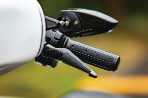 Kuryakyn Iso Levers Chrome