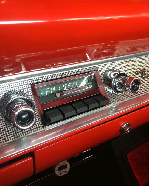 Custom Autosound 1955-56 Chevy Slidebar Car Stereo with Bluetooth