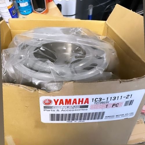 05+ Yamaha YZ125 Cylinder Brand new
