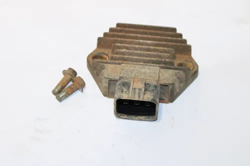2004-2005 Honda 450 Trx450r Rectifier Voltage Regulator 31600-HN5-671
