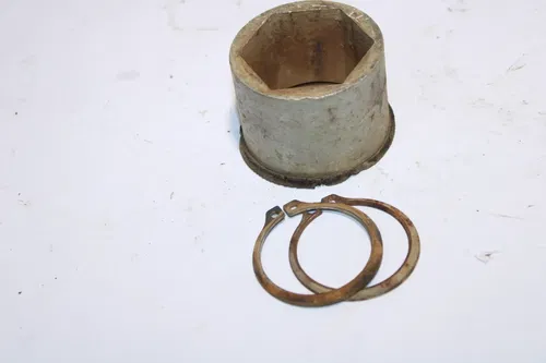 2001 Polaris Xplorer 250 4x4 Axle Extrusion Nut Retainer 5510313