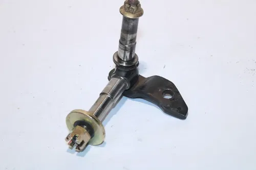 2001-2003 Polaris Scrambler 50 90 Front Left Steering Knuckle  0450916