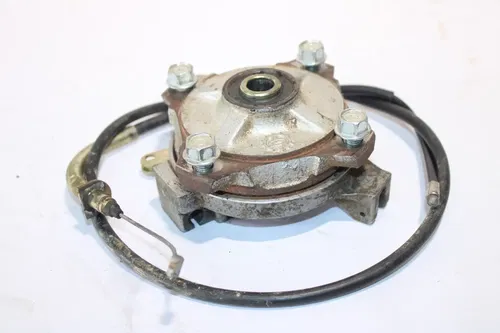 2001-2003 Polaris Scrambler 50 90 Front Right Wheel Hub And Brake Drum