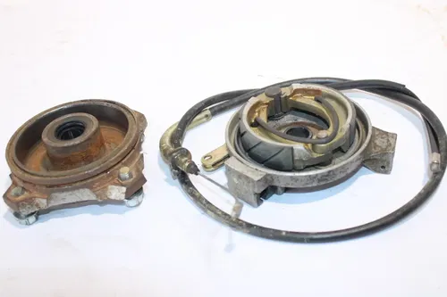 2001-2003 Polaris Scrambler 50 90 Front Right Wheel Hub And Brake Drum