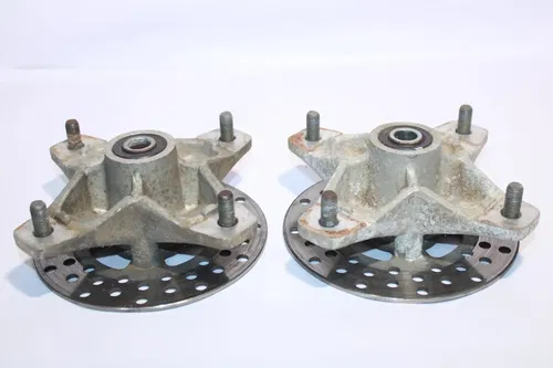 2004-2013 Yamaha Yfz450 OEM Front Wheel Hubs Hub Set 5LP-25111-00-00