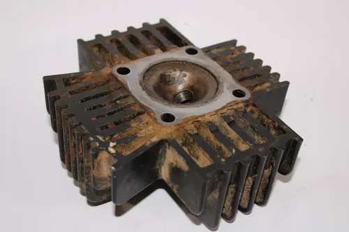 2001 Yamaha Pw80 Y-zinger Engine Motor Cyliner Head Cover