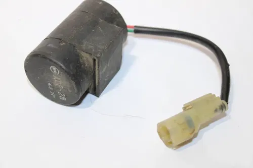 2004-2005 Honda 450 Trx450r OEM Condensor Unit 31700-HP1-003