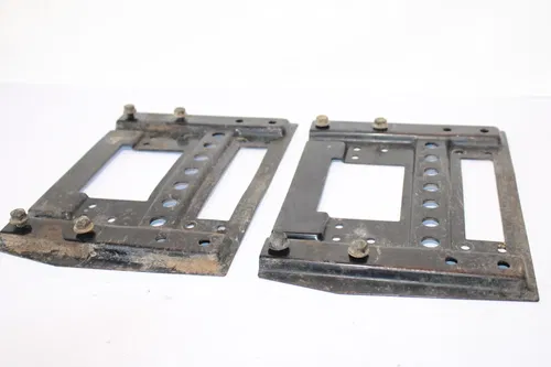 2001-2003 Polaris Scrambler 50 90 Left Right Footwell Support Brackets Mounts