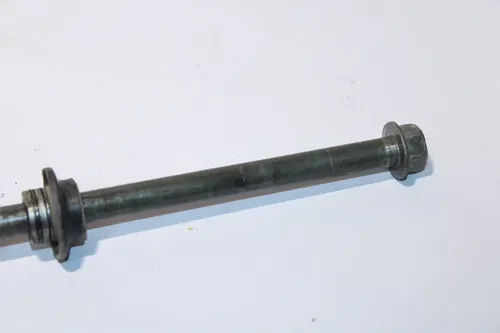 2000-2007 Yamaha Ttr125 Ttr 125 Front Wheel Axle Pivot Bolt 3UN-25181-00-00
