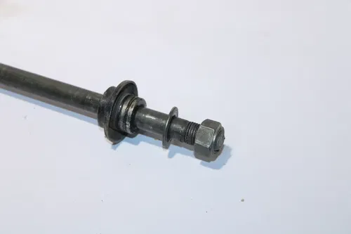 2000-2007 Yamaha Ttr125 Ttr 125 Front Wheel Axle Pivot Bolt 3UN-25181-00-00