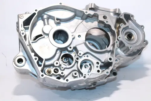 2005-2007 Polaris Predator 500 OEM Crankcase Crank Cases Block 3089580