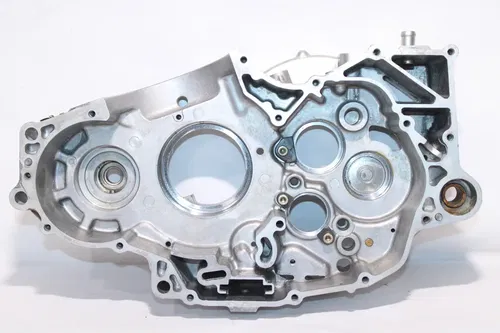 2005-2007 Polaris Predator 500 OEM Crankcase Crank Cases Block 3089580