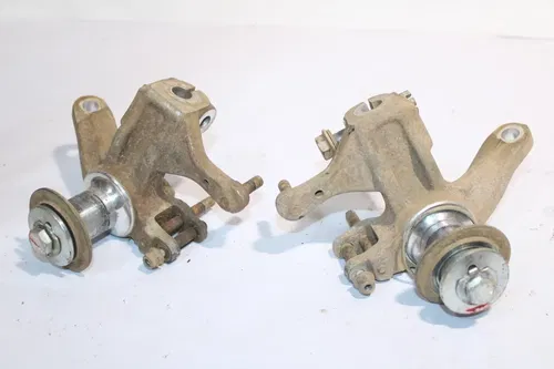2008 Can-am Ds450 Efi Front Steering Knuckles Set Pair W/ Calipers