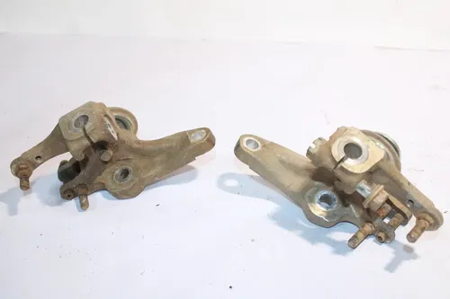 2008 Can-am Ds450 Efi Front Steering Knuckles Set Pair W/ Calipers
