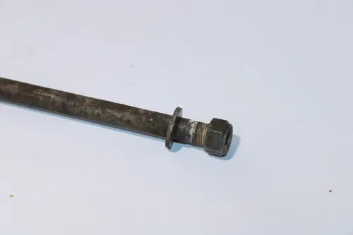 2000-2004 Yamaha Ttr125 Ttr 125 OEM Swingarm Bolt 2N4-22141-00-00