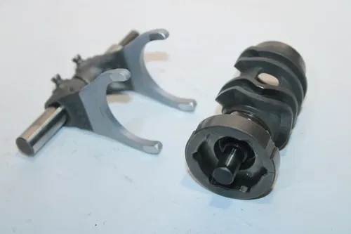 2006 Suzuki Rmz450 OEM Transmission Gear Shift Forks And Drum Assembly