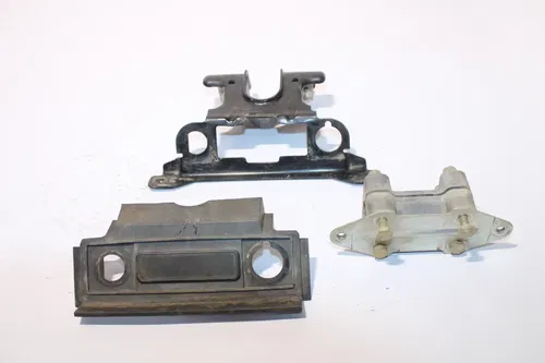 2001 Polaris Xplorer 250 4x4 Handlebar And Steering Stem Clamps Mounts Dash