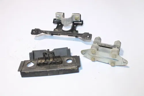 2001 Polaris Xplorer 250 4x4 Handlebar And Steering Stem Clamps Mounts Dash