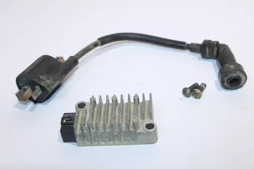 1999-2004 Yamaha Ttr225 OEM Ignition Coil And Rectifier