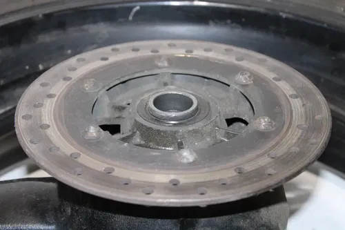 2002 Yamaha Yzf R6 Rear Wheel Back Rim W Tire 5EB-25338-00-33