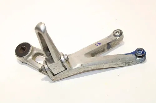 2002 Yamaha Yzf R6 Left Rear Back Passenger Peg Assembly