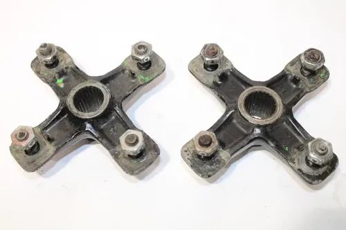 2004-2009 Yamaha Yfz450 Rear Back Wheel Right Left Hubs Hub Set 1PE-F53K0-00-00