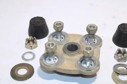 2001 Polaris Xplorer 250 4x4 Rear Back Wheel Left Right Hubs Hub Set