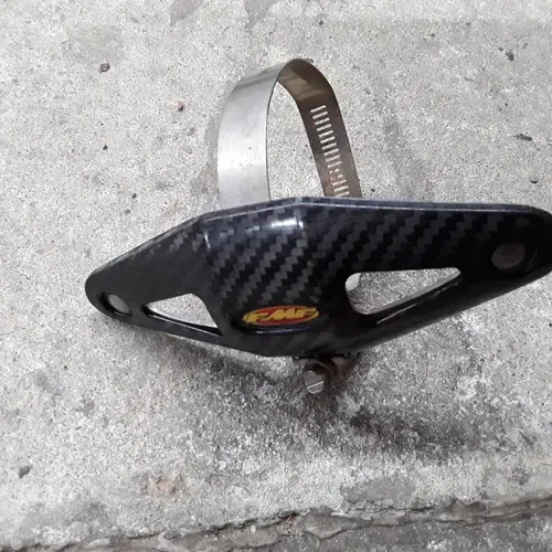 FMF megabomb heat shield carbon  fiber