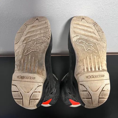 Alpinestars Tech 3s Size 6