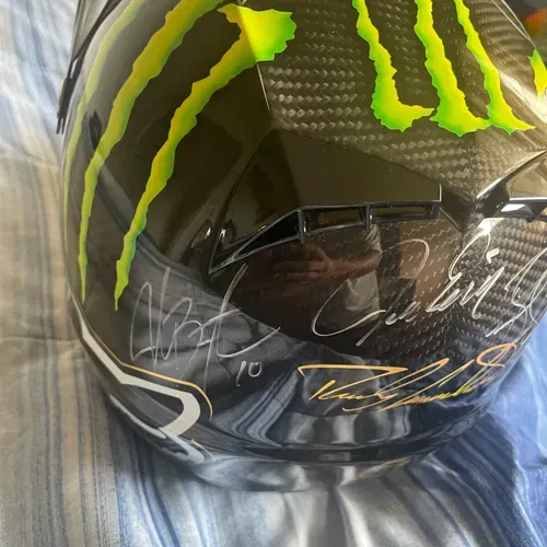 Fox Racing Carbon Fiber V3 Helmet 