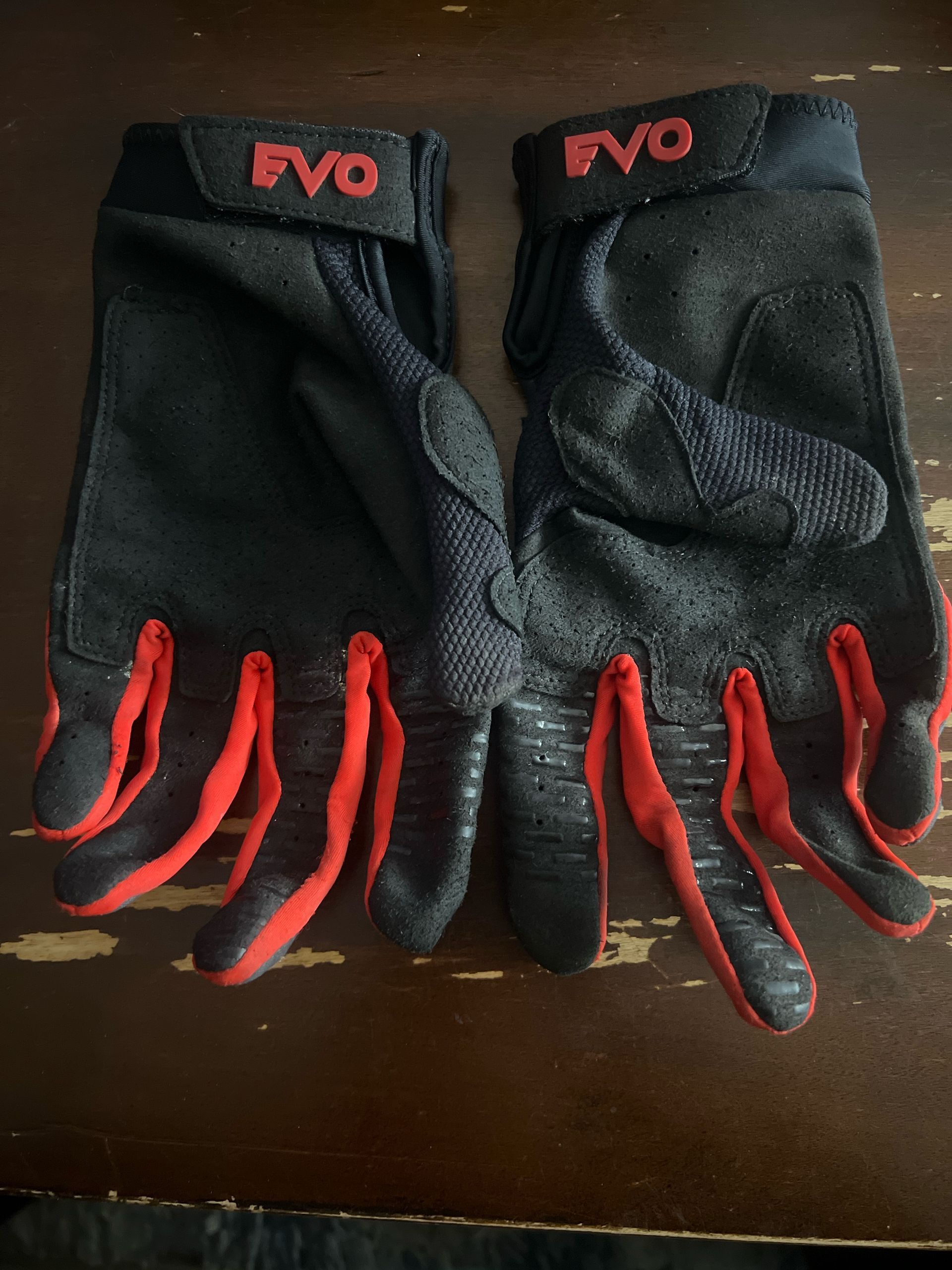 Fly Racing Evolution DST Gloves Black/Red Size Large