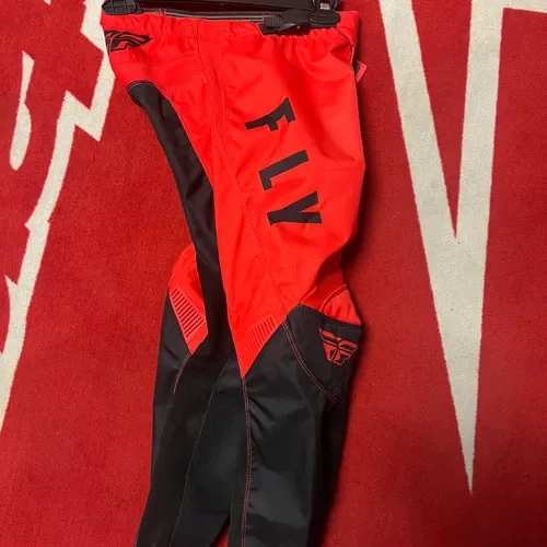 Fly Racing Youth F-16 Pants Red/Black Size Small (24)