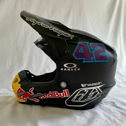 Troy Lee Designs Custom SLC SX SE4 Helmet 