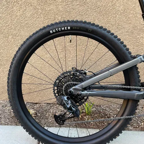 2022 Speciallized Stumpjumper Evo Alloy