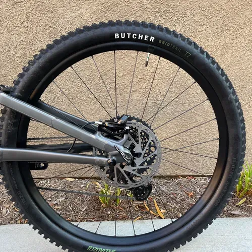 2022 Speciallized Stumpjumper Evo Alloy