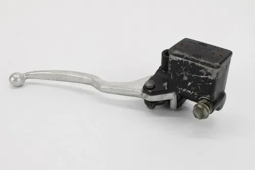 2005 Suzuki Quadsport Z400 Front Brake Master Cylinder W Lever And Switch 5028