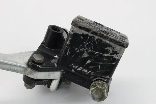 2005 Suzuki Quadsport Z400 Front Brake Master Cylinder W Lever And Switch 5028