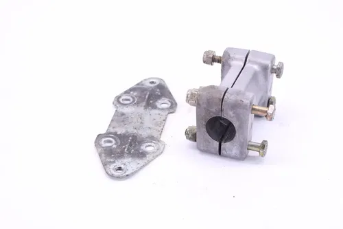 2004 Polaris Scrambler 500 4x4 Oem Handlebar Risers Clamps P1948