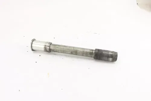 2001 Suzuki Gsxr600 Front Wheel Rim Axle Pivot Bolt c4610