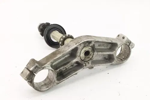 2005 Kawasaki Zzr600 Front Forks Clamp Lower Triple Tree Stem W 5103